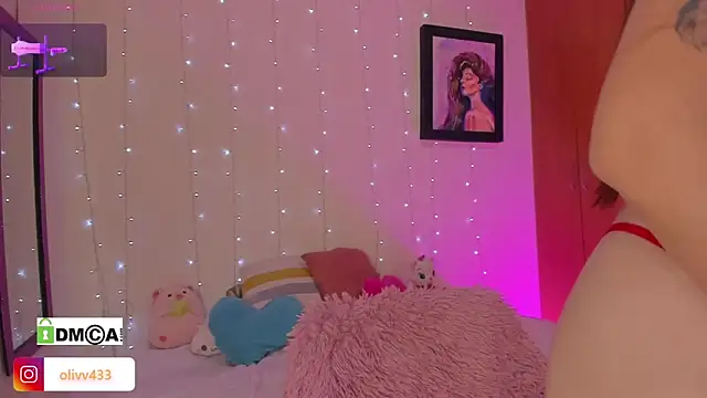 olivia  s online show from July 26, 1:58 am