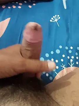 Snapshot of Tushar7972 chatting on October 31, 5:08 am Tushar7972 online show from October 31, 5:08 am