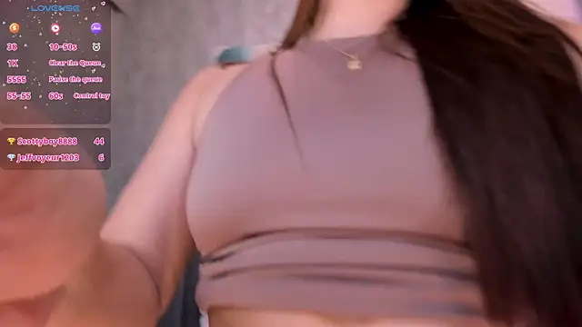 Snapshot of MelanieHudson_ chatting on February 2, 9:34 pm MelanieHudson online show from February 2, 9:34 pm