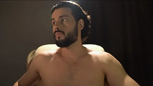 Keen   Luckystrike online show from March 19, 10:25 pm