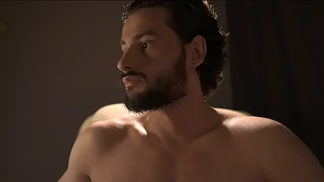 Keen   Luckystrike online show from April 13, 10:43 am