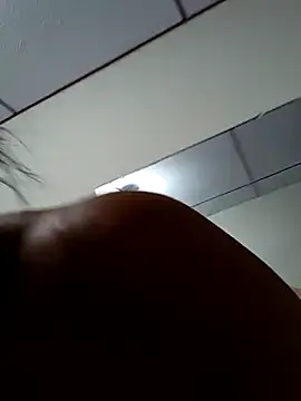 Snapshot of kelly_dirty_ chatting on February 23, 11:58 pm kelly dirty  online show from February 23, 11:58 pm