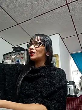 Snapshot of kelly_dirty_ chatting on February 27, 10:53 pm kelly dirty  online show from February 27, 10:53 pm