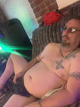 Snapshot of Littledick007007 chatting on July 10, 12:37 am Littledick007007 online show from July 10, 12:37 am