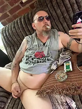 Snapshot of Littledick007007 chatting on August 5, 11:57 am Littledick007007 online show from August 5, 11:57 am