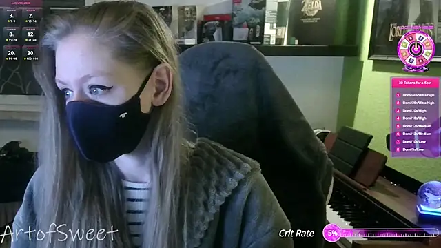 Snapshot of ArtofSweet chatting on December 7, 7:54 pm ArtofSweet online show from December 7, 7:54 pm