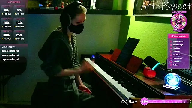 Snapshot of ArtofSweet chatting on March 18, 8:15 pm ArtofSweet online show from March 18, 8:15 pm