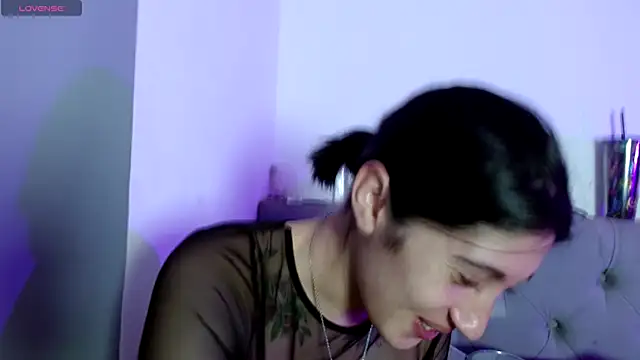 Red-moon1 online show from November 5, 4:34 am