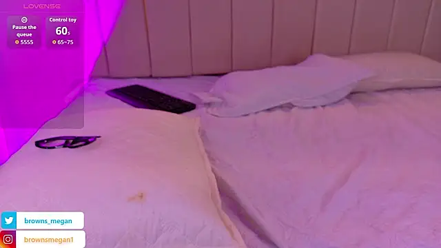 Megan browns1 online show from March 10, 1:05 pm