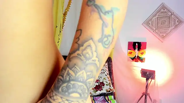 sophiaamethystt online show from September 15, 5:24 pm