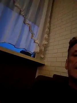 Tomyjumpxxxxx online show from February 14, 9:55 pm