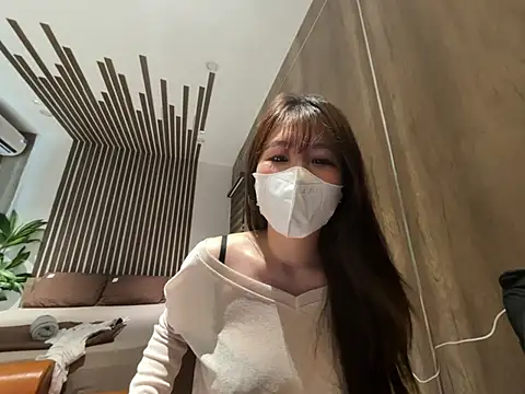 Snapshot of Onee-Chew chatting on July 11, 12:41 pm Onee-Chew online show from July 11, 12:41 pm