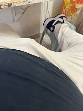 buri232 online show from February 27, 7:04 pm