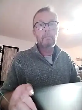 Snapshot of kempsilk chatting on January 14, 7:19 pm kempsilk online show from January 14, 7:19 pm