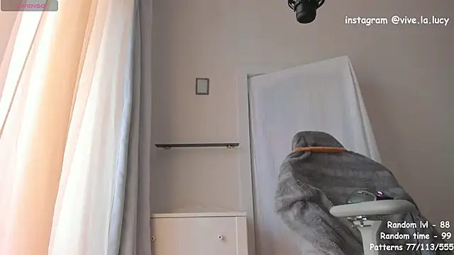 Lucy Ember online show from December 8, 7:47 am