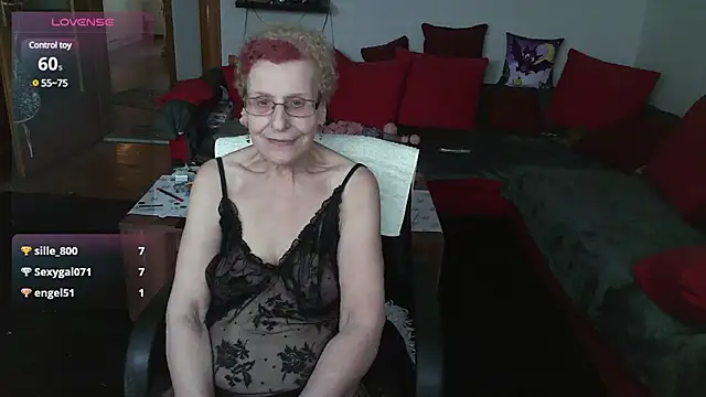 HeisseomaOriginal online show from January 9, 11:14 am