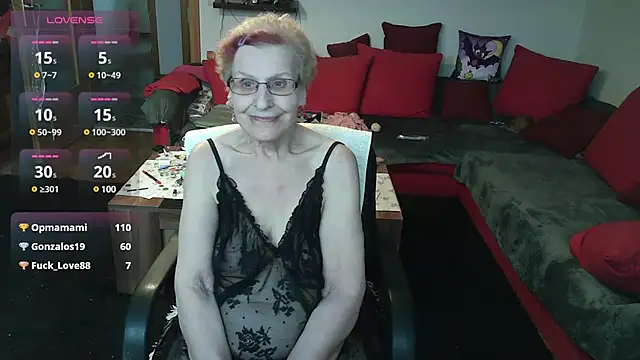 HeisseomaOriginal online show from January 17, 11:27 am