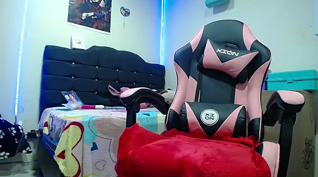 yuliana 19 online show from March 11, 1:23 pm