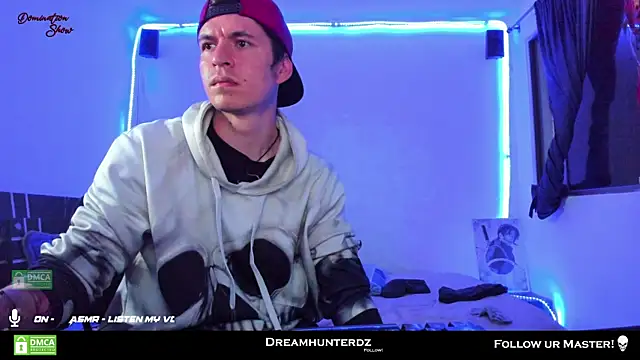 Snapshot of Headhunterdz chatting on January 10, 12:27 am Headhunterdz online show from January 10, 12:27 am
