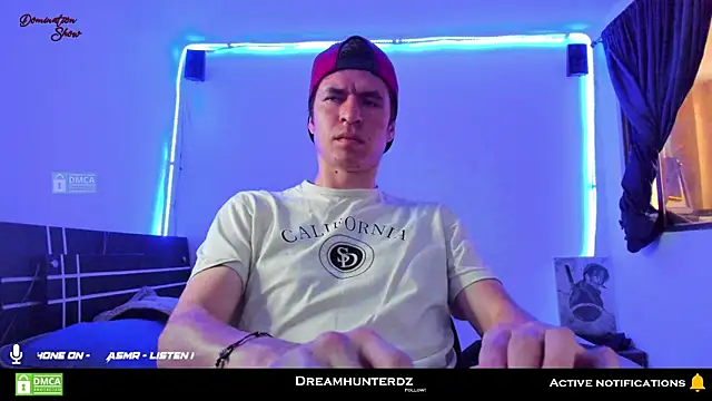 Snapshot of Headhunterdz chatting on January 13, 9:52 pm Headhunterdz online show from January 13, 9:52 pm
