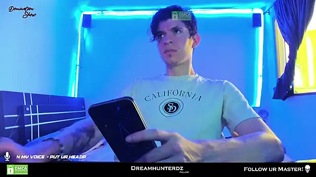 Snapshot of Headhunterdz chatting on January 21, 7:39 pm Headhunterdz online show from January 21, 7:39 pm