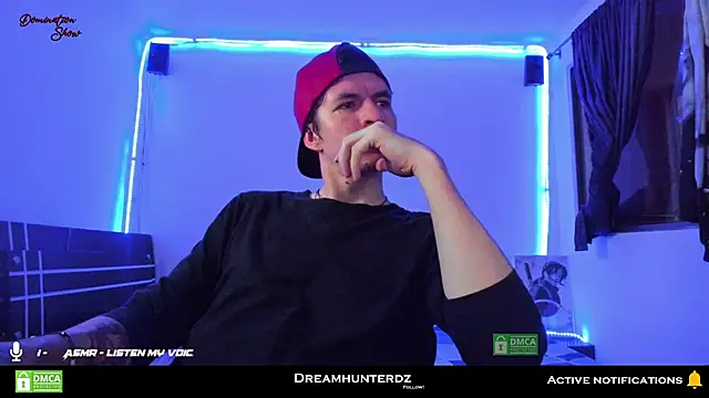 Snapshot of Headhunterdz chatting on January 26, 10:46 pm Headhunterdz online show from January 26, 10:46 pm