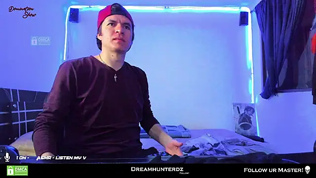 Snapshot of Headhunterdz chatting on February 21, 11:10 pm Headhunterdz online show from February 21, 11:10 pm