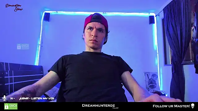 Snapshot of Headhunterdz chatting on March 3, 10:52 pm Headhunterdz online show from March 3, 10:52 pm
