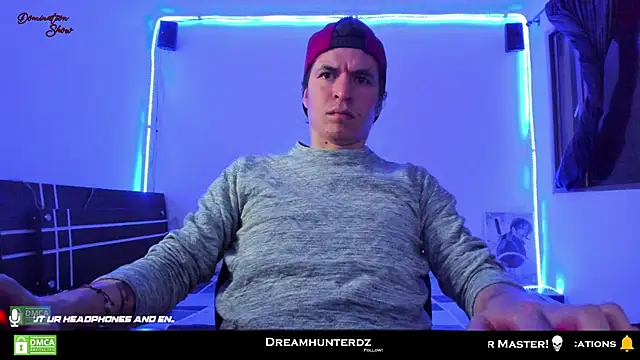 Snapshot of Headhunterdz chatting on March 9, 11:56 pm Headhunterdz online show from March 9, 11:56 pm