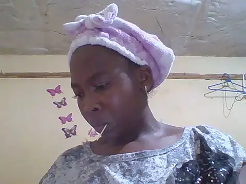 Snapshot of miss_melis chatting on July 12, 8:33 pm miss melis online show from July 12, 8:33 pm