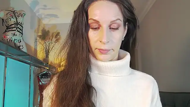 Snapshot of Mila_Anders chatting on October 8, 4:43 am Mila Anders online show from October 8, 4:43 am