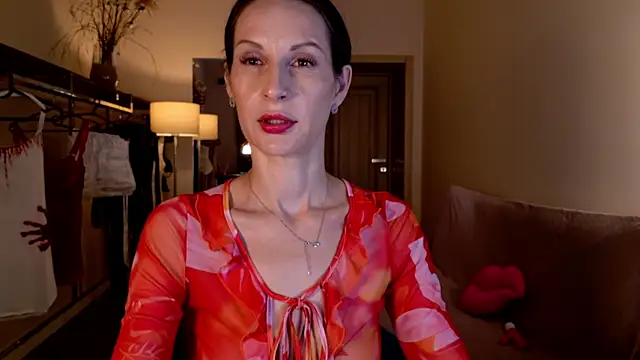 Snapshot of Mila_Anders chatting on October 21, 4:46 am Mila Anders online show from October 21, 4:46 am