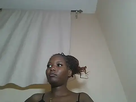 Snapshot of sexyjanett chatting on October 7, 8:11 am sexyjanett online show from October 7, 8:11 am