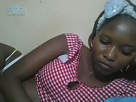 Snapshot of sexyjanett chatting on October 11, 10:19 pm sexyjanett online show from October 11, 10:19 pm