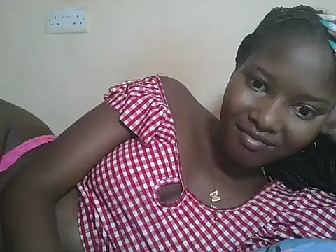 Snapshot of sexyjanett chatting on October 18, 7:31 am sexyjanett online show from October 18, 7:31 am