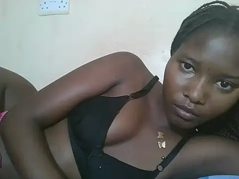 Snapshot of sexyjanett chatting on October 22, 10:15 am sexyjanett online show from October 22, 10:15 am