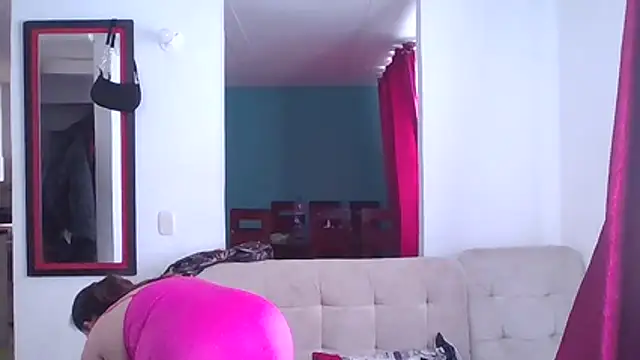 Diana Lozano online show from April 21, 6:44 pm