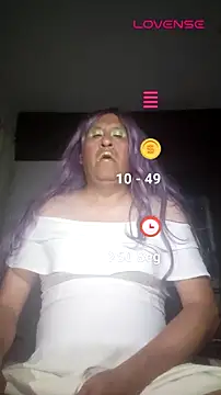 karlaalva online show from July 1, 6:04 am