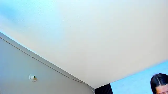 Snapshot of Linda4Petite chatting on October 14, 6:20 pm Linda4Petite online show from October 14, 6:20 pm