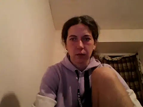 Snapshot of Tamilashaa chatting on February 9, 4:22 pm Tamilashaa online show from February 9, 4:22 pm