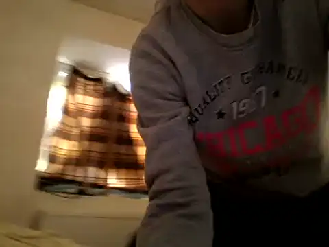 Snapshot of Tamilashaa chatting on March 1, 7:54 am Tamilashaa online show from March 1, 7:54 am