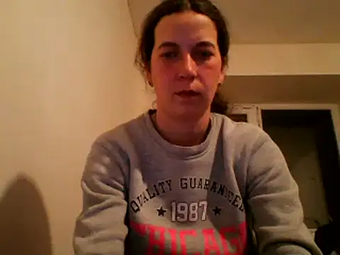 Snapshot of Tamilashaa chatting on March 9, 6:23 pm Tamilashaa online show from March 9, 6:23 pm