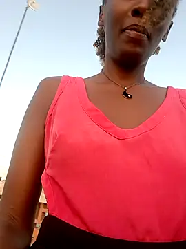 Snapshot of lynnkatrina chatting on September 29, 2:55 pm lynnkatrina online show from September 29, 2:55 pm