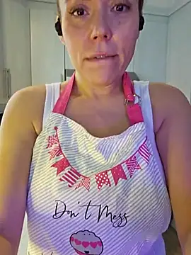 Ellie-L-Elizabeth online show from March 1, 2:02 pm