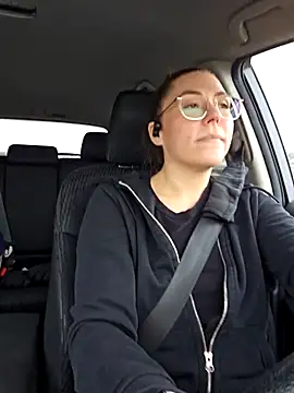 Ellie-L-Elizabeth online show from March 6, 2:18 pm