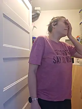 Ellie-L-Elizabeth online show from February 13, 5:20 pm