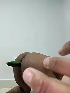 Rafael24445473 online show from November 22, 5:56 pm