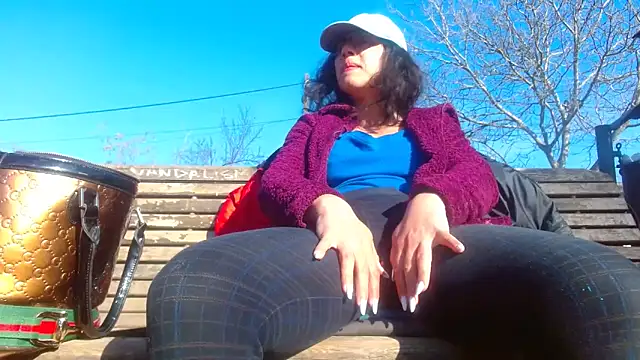 SquirtyMellissaLabia online show from March 6, 7:25 am