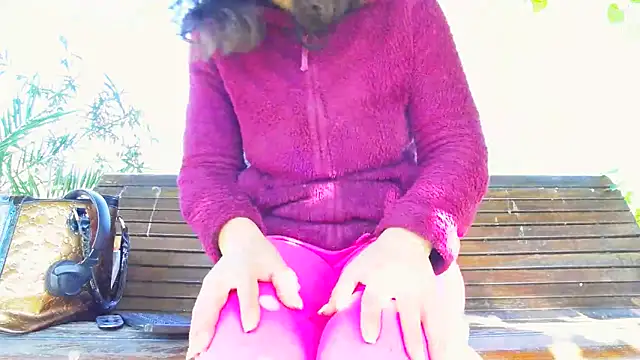 SquirtyMellissaLabia online show from October 19, 7:20 am