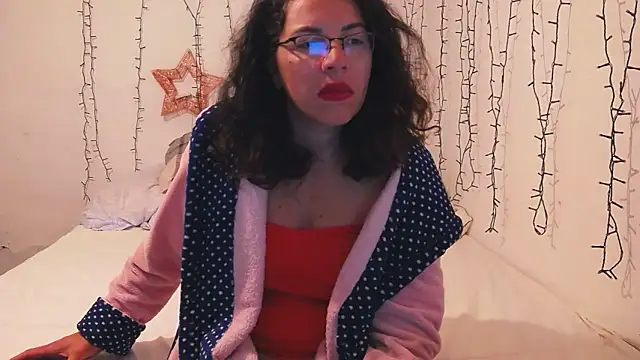 SquirtyMellissaLabia online show from October 26, 4:18 am